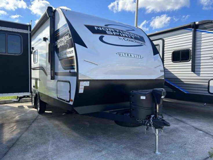 Thumbnail Photo undefined for New 2023 Coachmen Spirit